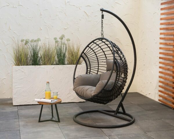 London Egg Chair