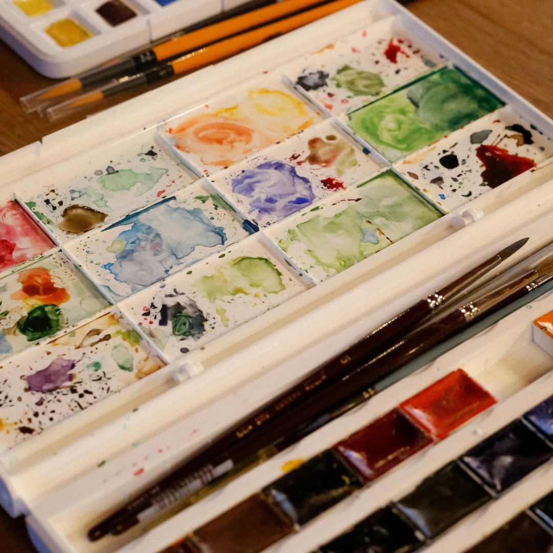 The Magic of Colour Mixing and Composition with acrylics and watercolours (still life) 4 Week Course