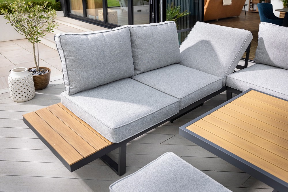 Sonas Rectangular Corner Platform Set