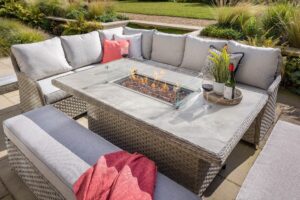 Eton Grand Gas Fire Pit Casual Dining Set