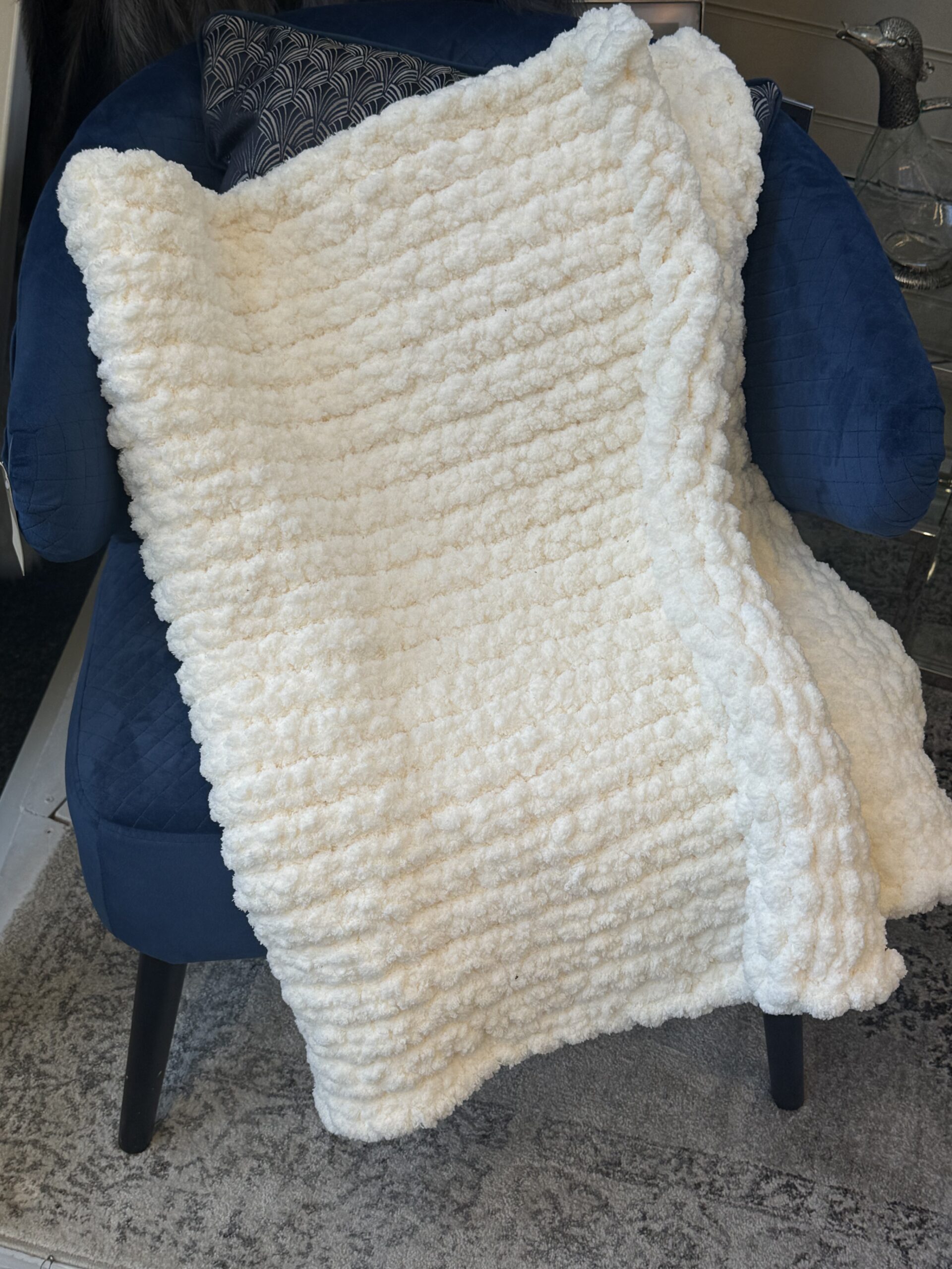 White Finger Knitted Blanket made in the 2 day Workshop